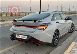 هیوندای ئەلەنترا